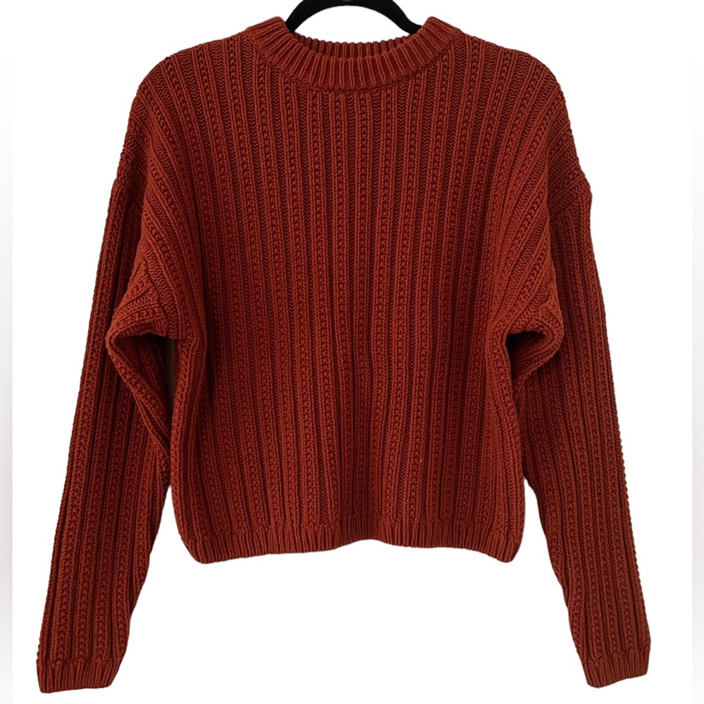 Universal Threads Rust Crew Neck Cropped Sweater